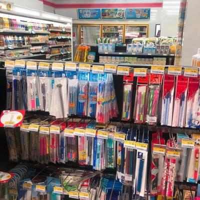 清迈泼水节水枪购买攻略 便利店与街边小摊淘货指南